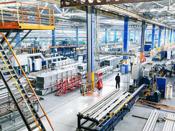 Alianza por Competitividad Industria Española España opina que industria necesita ser prioridad del Gobierno de España