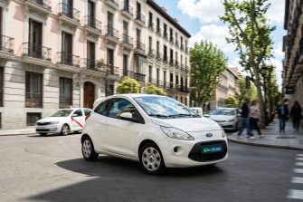 1 de cada 2 españoles afirma que el coche es el mayor gasto de su economía familiar, según Clicars
