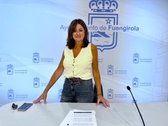 Fuengirola electrifica su flota municipal con ocho vehículos y 24 puntos de recarga