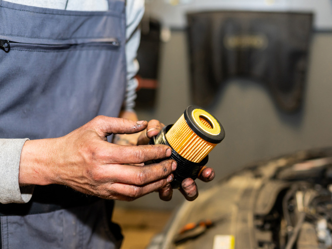 mantenimiento de los filtros del motor ofrece mayor garantía en la venta de coches de segunda mano