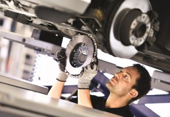 Consejos de ZF Aftermarket en el proceso de montaje del embrague