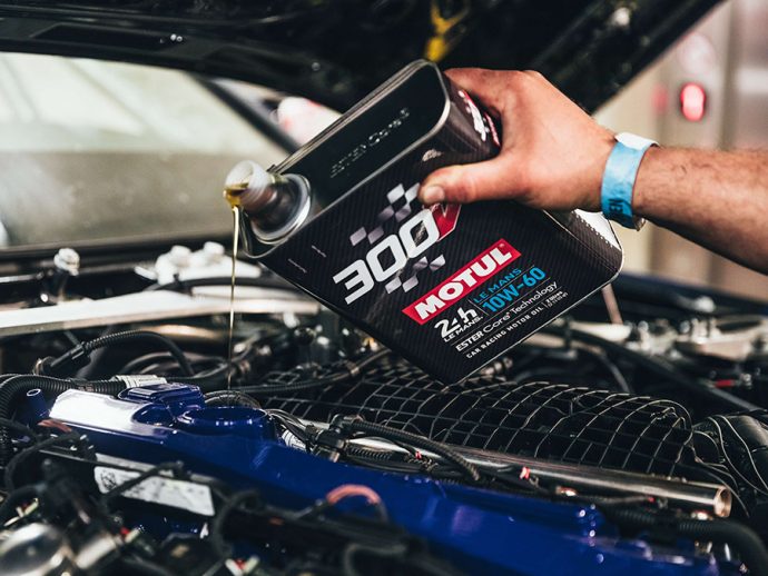 Motul mejora sus aceites de la gama 300V con una nueva formulación