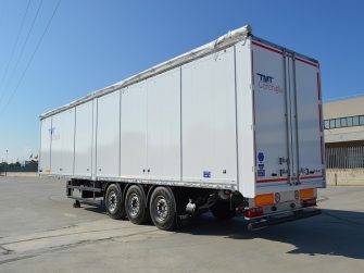 El neumático EnduRace RT2 de Apollo Tyres, de origen en remolques TMT