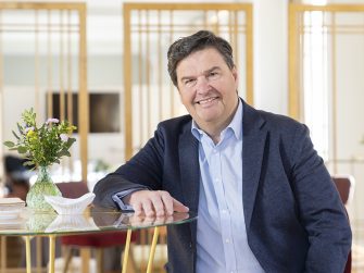 Roberto Beesmans (Clarios): «Al taller le hacemos mucho hincapié en las necesidades de los vehículos»