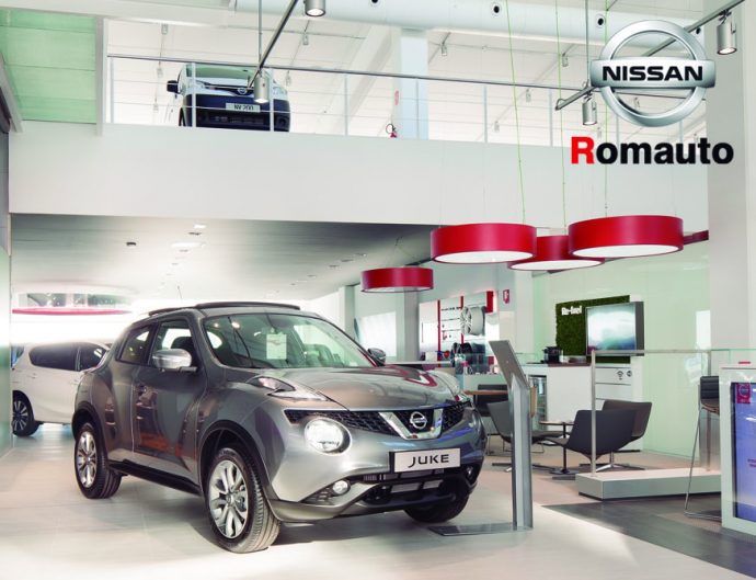 nissan la maquinista retail concept