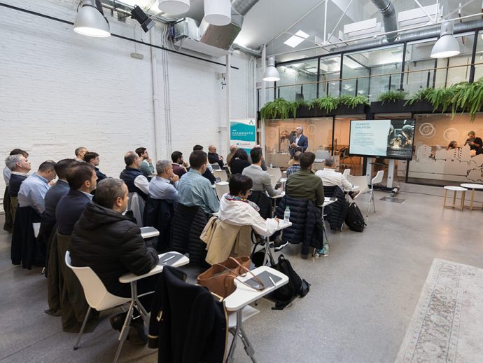 Universidad Faconauto sesión networking del programa sobre Gestión de la Posventa