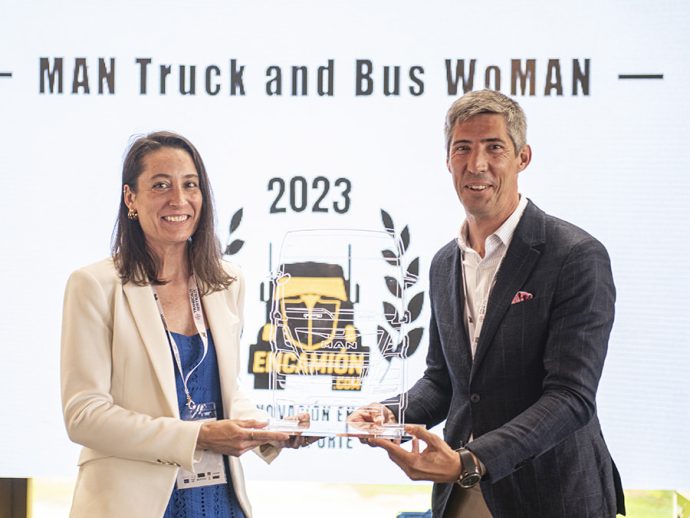 WoMAN recibe premio de innovación en 5º Forum Ecotransporte